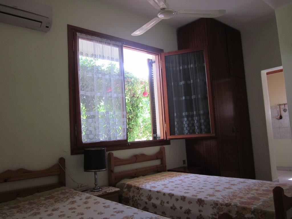 Tina Rooms Gialtra Phòng bức ảnh