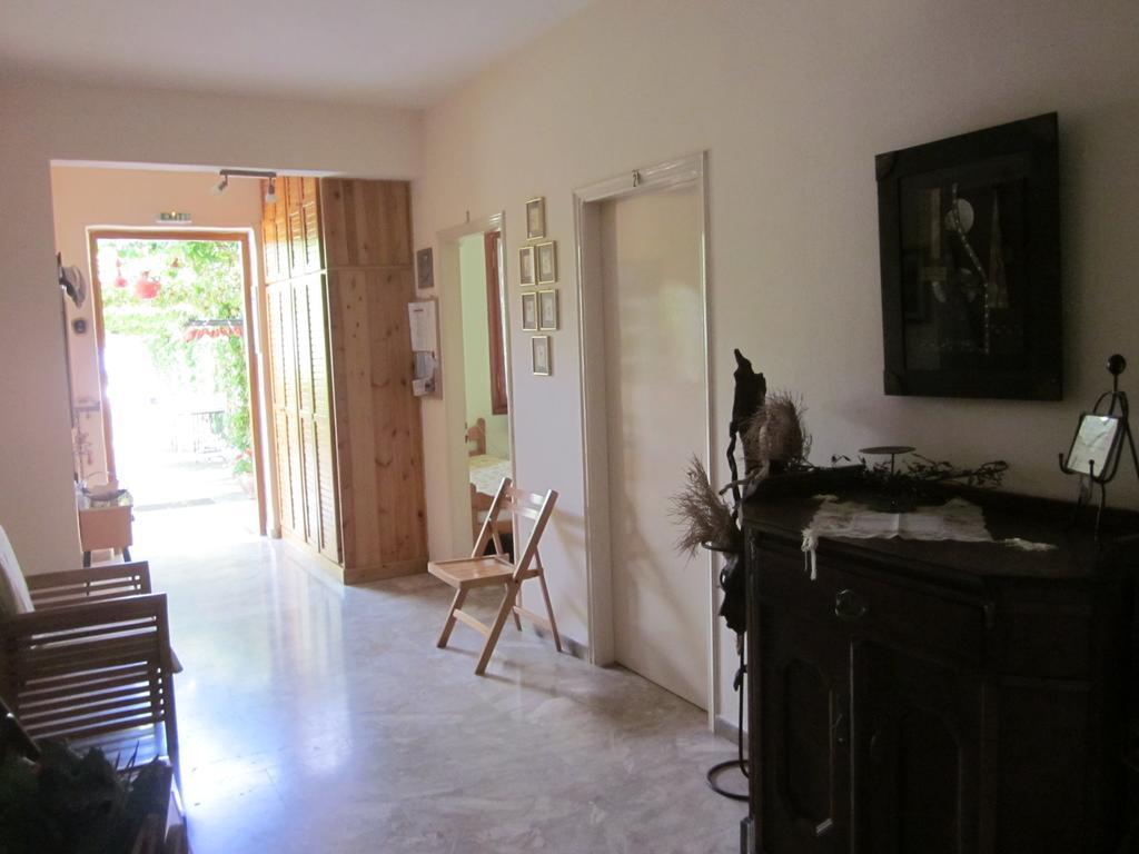 Tina Rooms Gialtra Ngoại thất bức ảnh