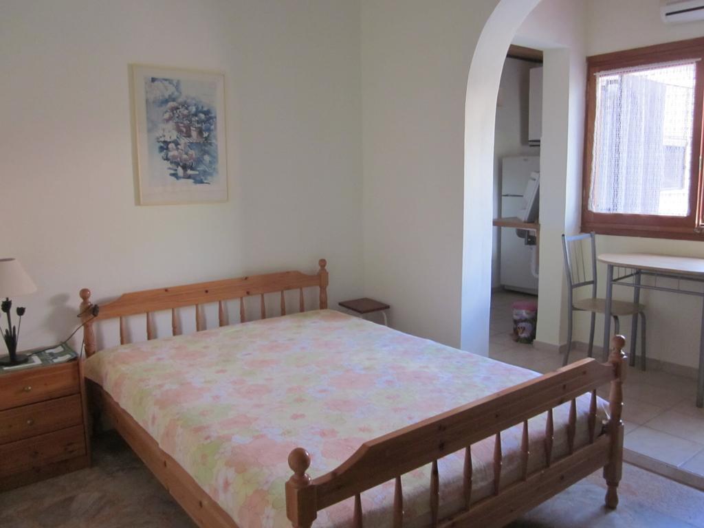 Tina Rooms Gialtra Phòng bức ảnh
